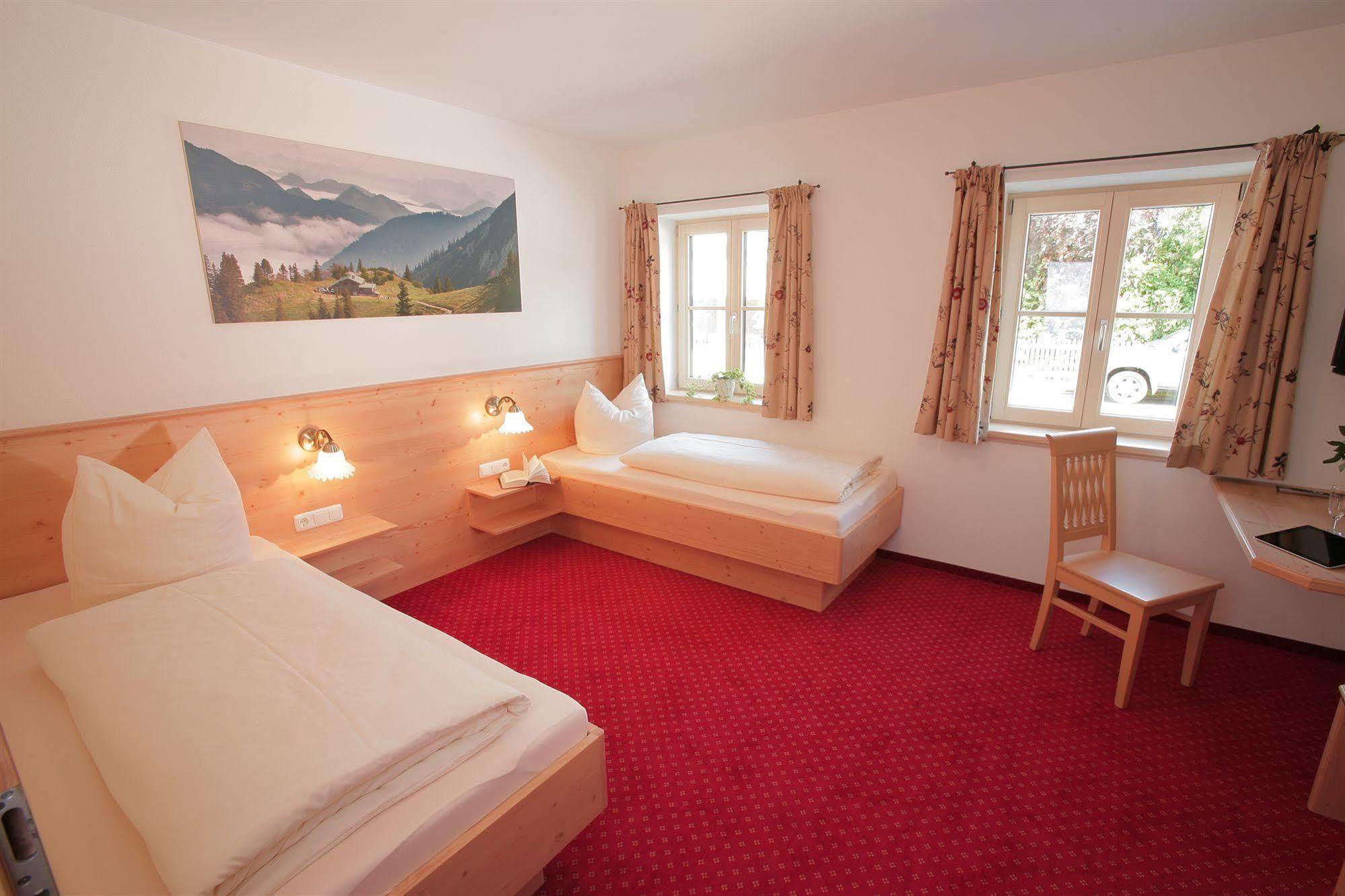 Pension Schweizerhaus Garni Вейарн Экстерьер фото