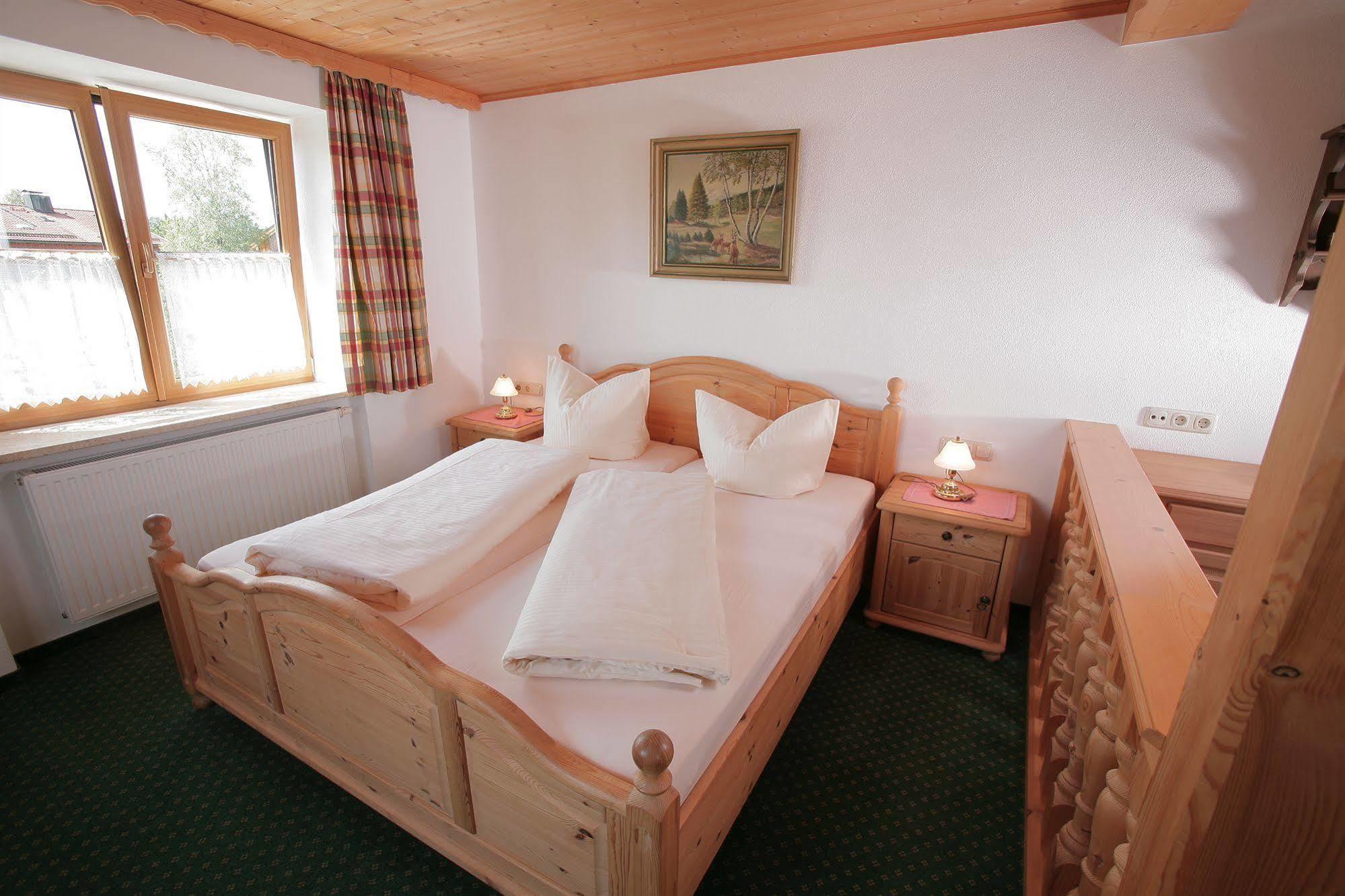 Pension Schweizerhaus Garni Вейарн Экстерьер фото