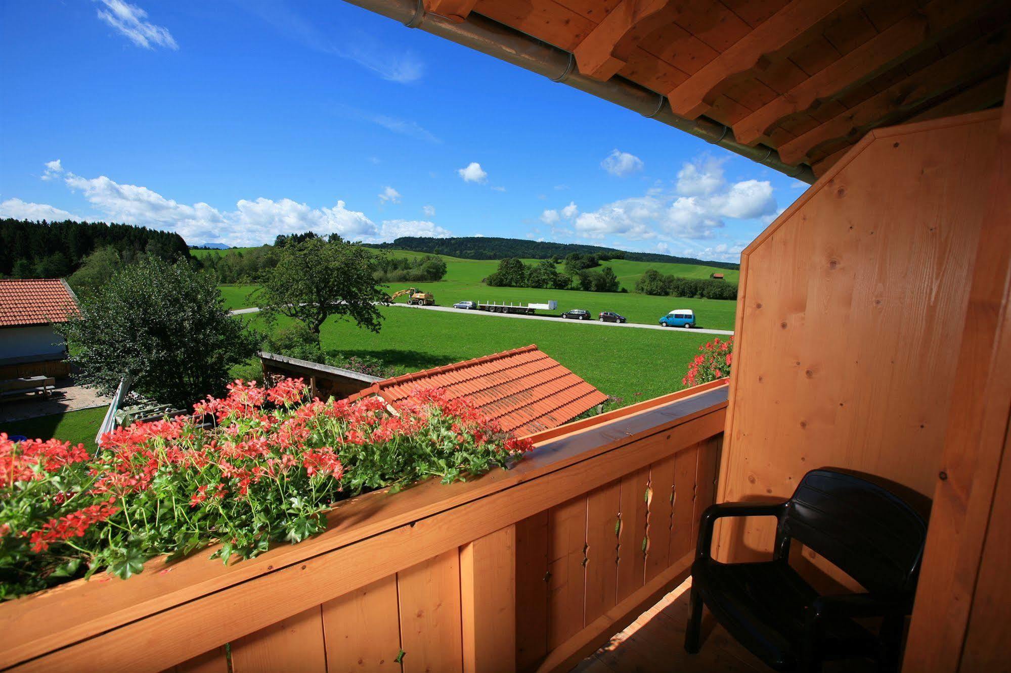 Pension Schweizerhaus Garni Вейарн Экстерьер фото
